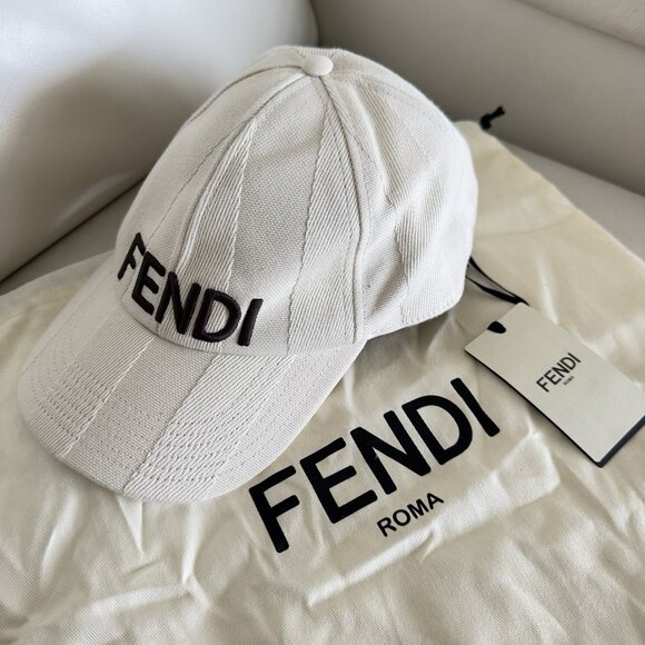 NWT FENDI  Baseball Cap With Semi-Stiff Peak Beige Sz M 100% Authentic Cloth main image 12